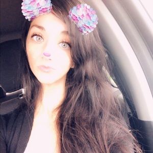 Meet your Posher, Deanna